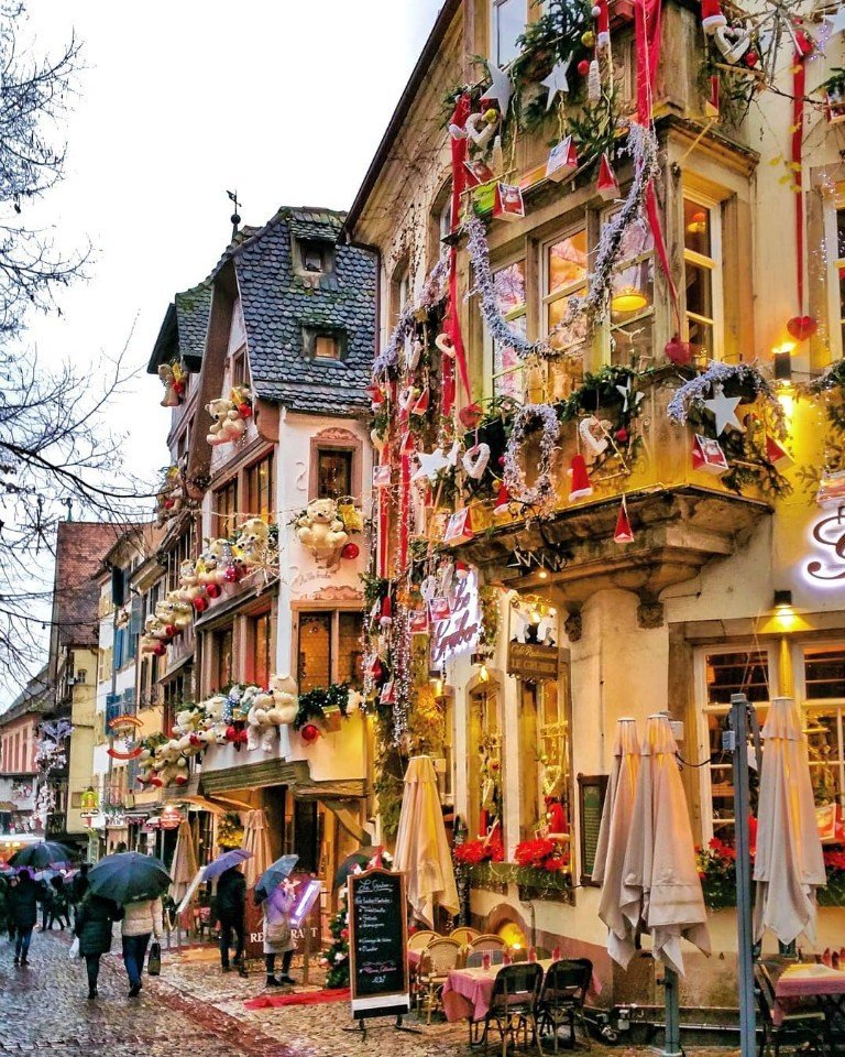 Святкова атмосфера Франції - 5