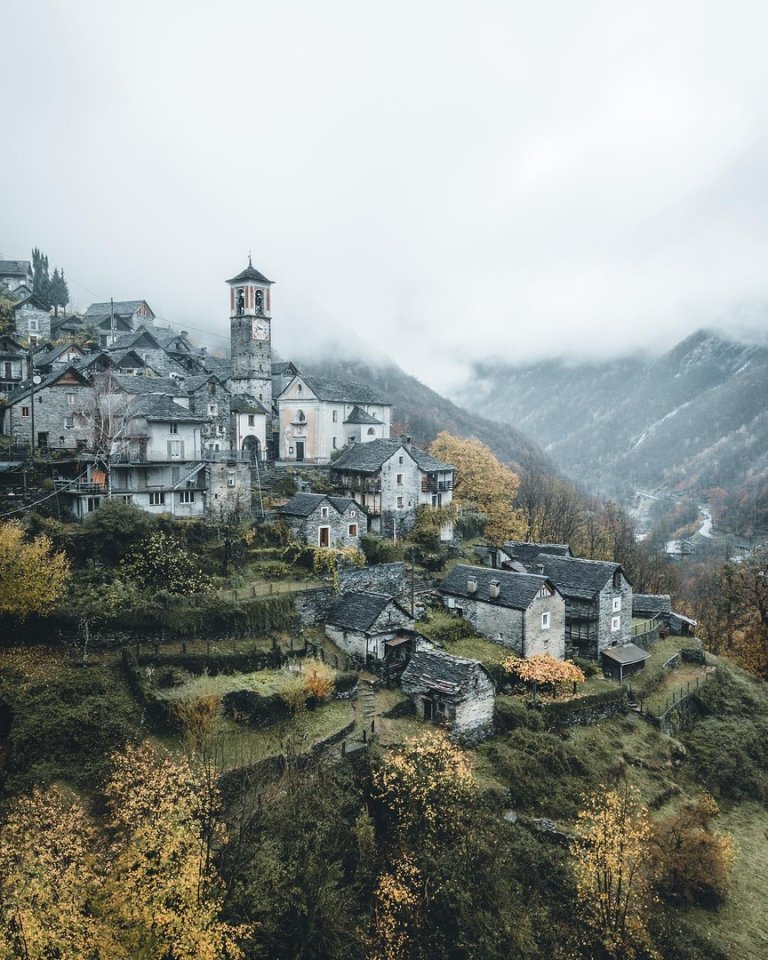 Тихая деревушка в Швейцарии 