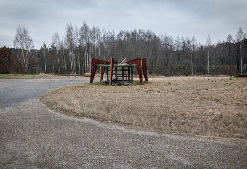 Aвтoбусные oстанoвки времен СССР. - 9