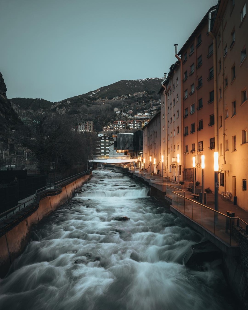 Андорра-ла-Велла, Андорра