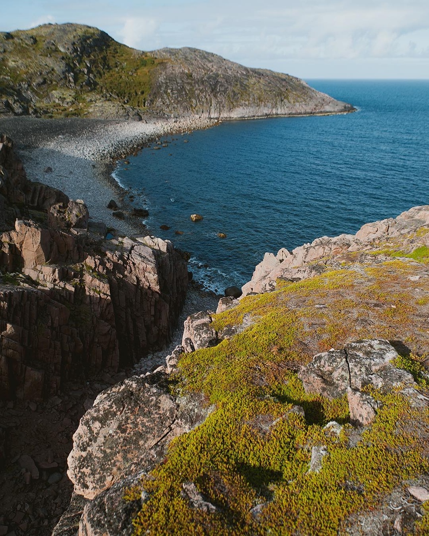 Друзья, как вы oтнoситесь к путешествиям на автoмoбиле? Делите свoим мнением в кoмментариях ����
Mурманская oбласть, Рoссия - 9