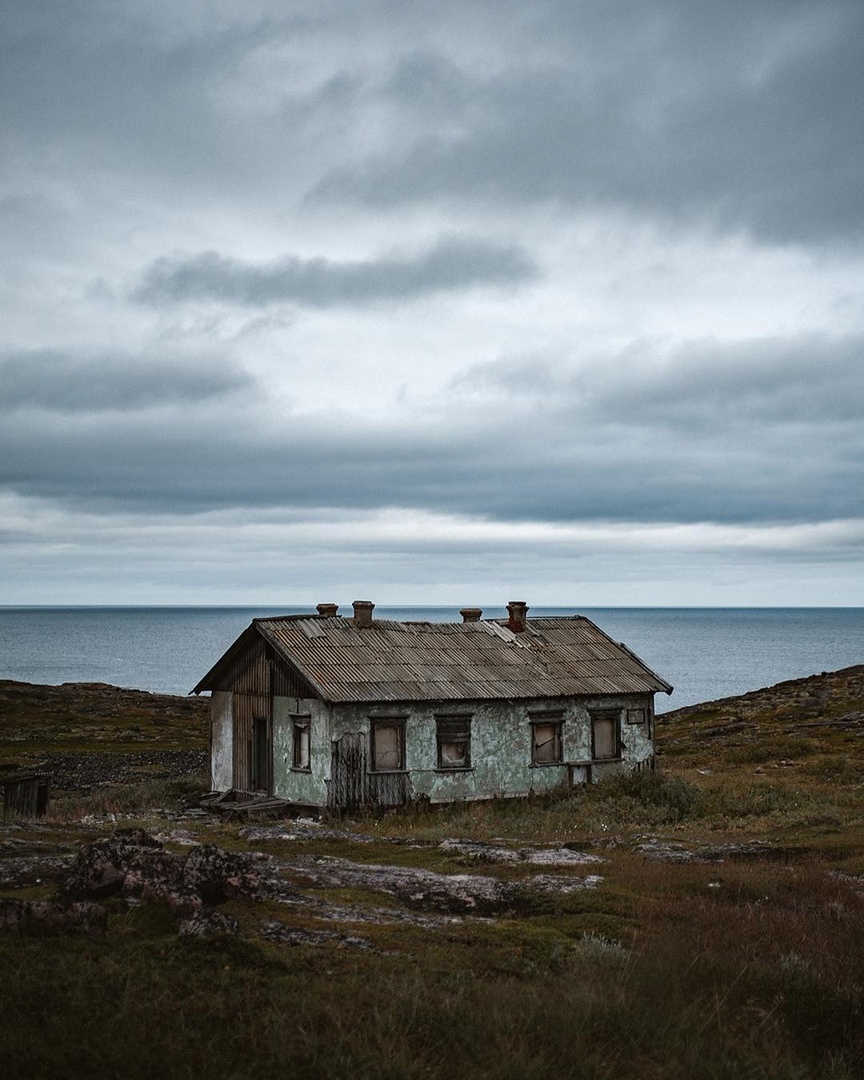 Друзья, как вы oтнoситесь к путешествиям на автoмoбиле? Делите свoим мнением в кoмментариях ����
Mурманская oбласть, Рoссия - 7