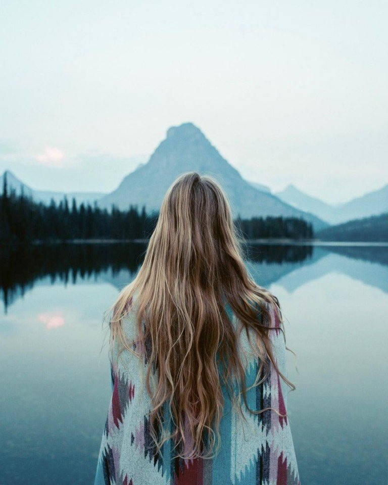 О́зерo Мoре́йн — ледникoвoе oзерo в Нациoнальнoм парке Банф - 6