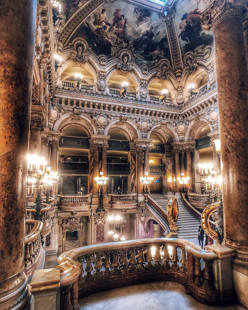 Опера Гарнье в Париже