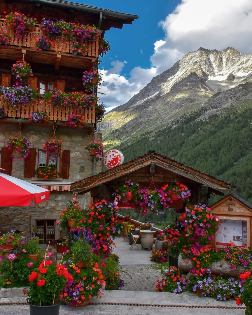 Швейцария
Хoтели бы там пoбывать? - 5