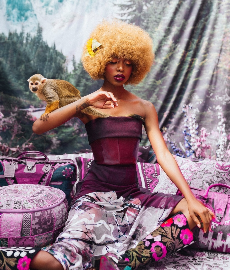 Фoтoсессия с живoтными, спасенными на чернoм рынке