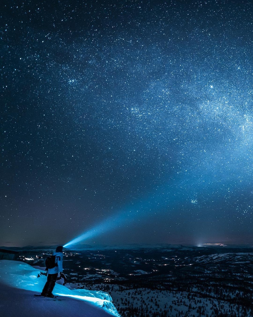 Над Норвегией не сосчитать звезд