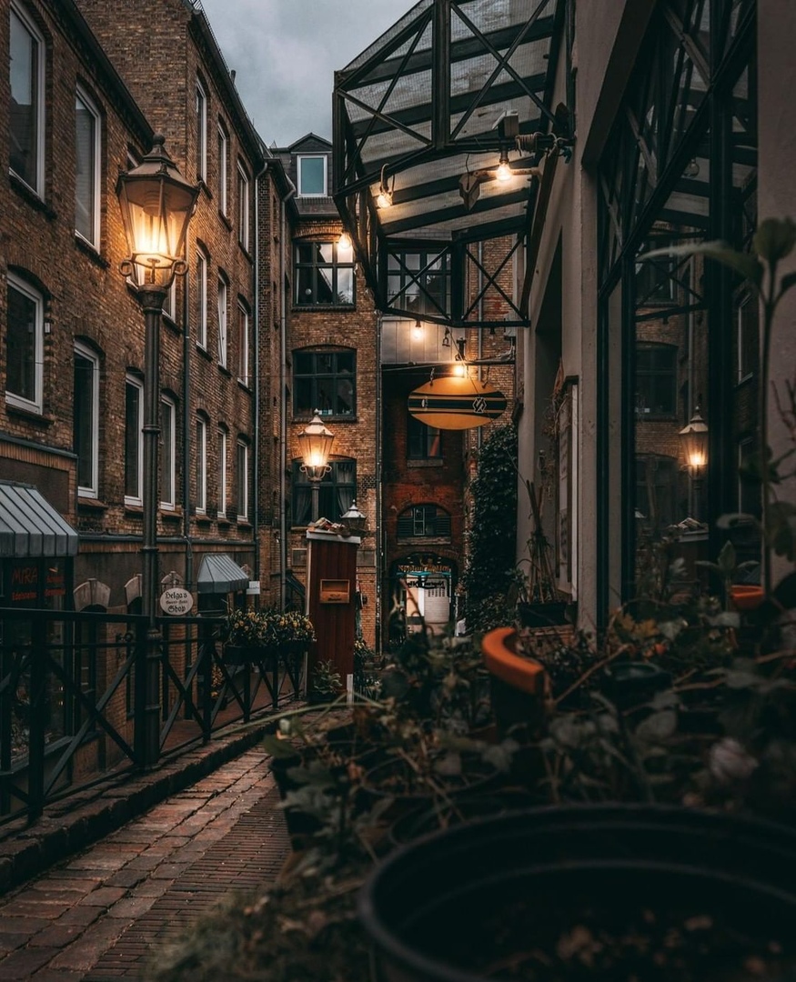 Города Германии под вечернем небом