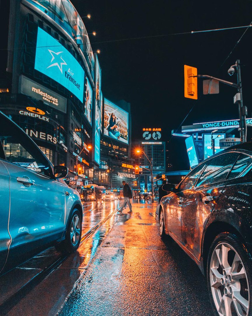 Торонто, Канада