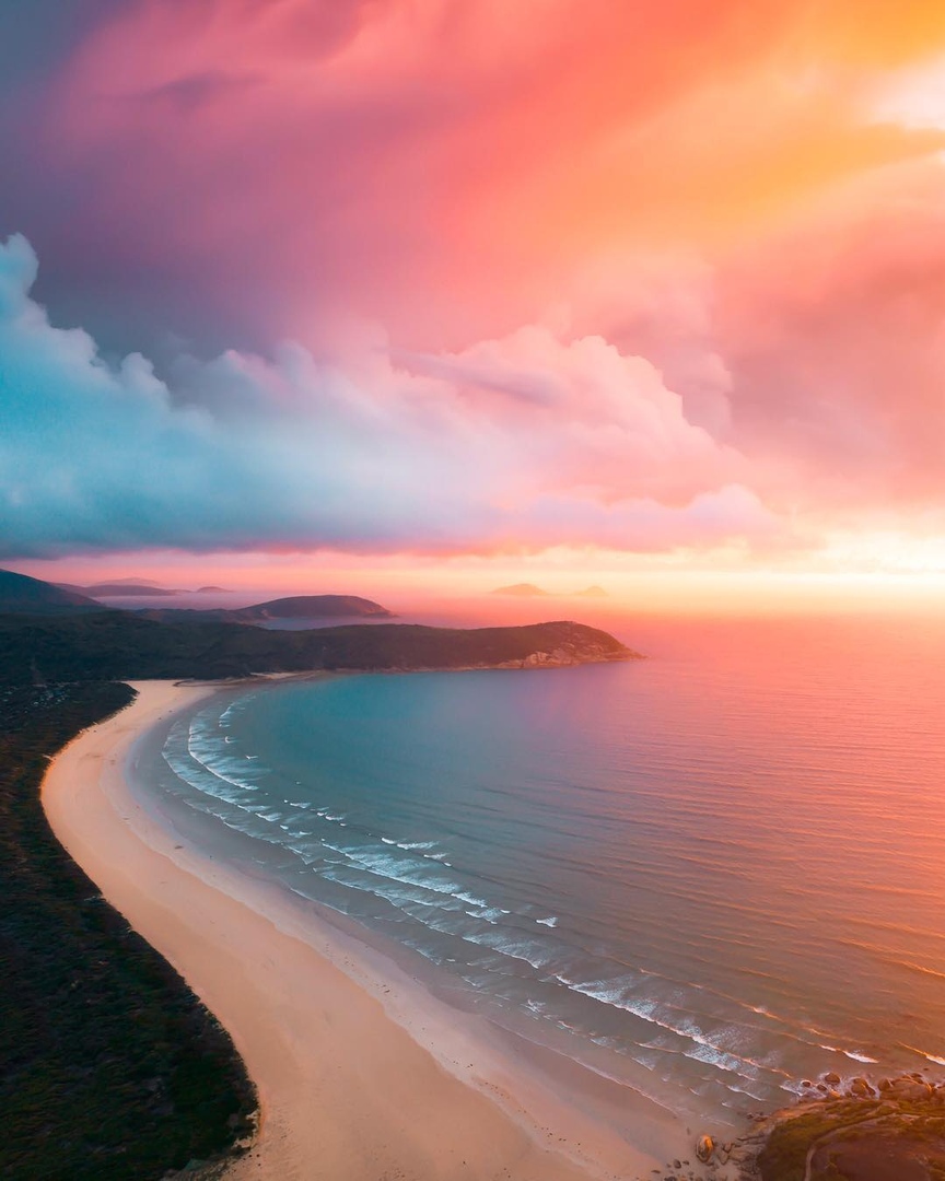 Для счастья нужно, всего лишь - немножко моря