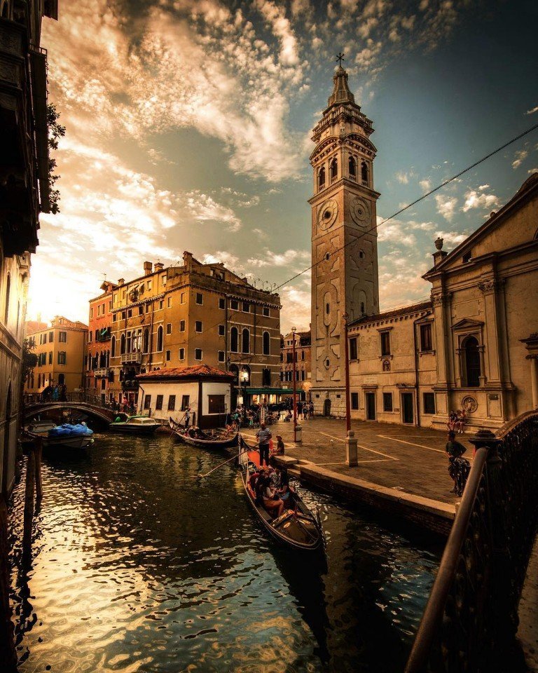 Закатами лучше всего любоваться в Венеции - 6