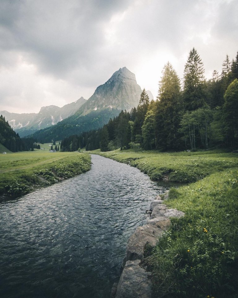 Оказаться бы сейчас в Швейцарии... - 1