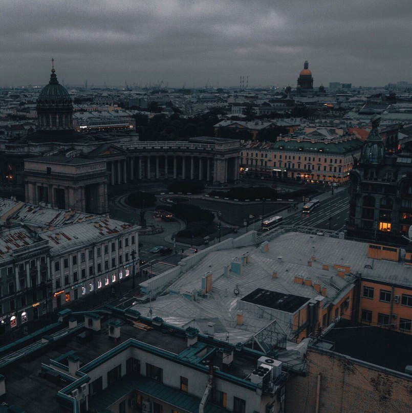Мрачная красота Санкт-Петербурга 