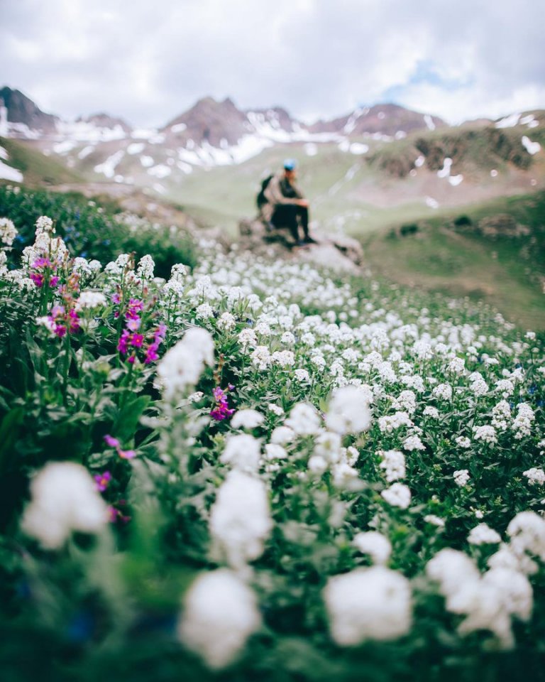 Когда тяжело, помни, что лучшие дни ещё впереди.