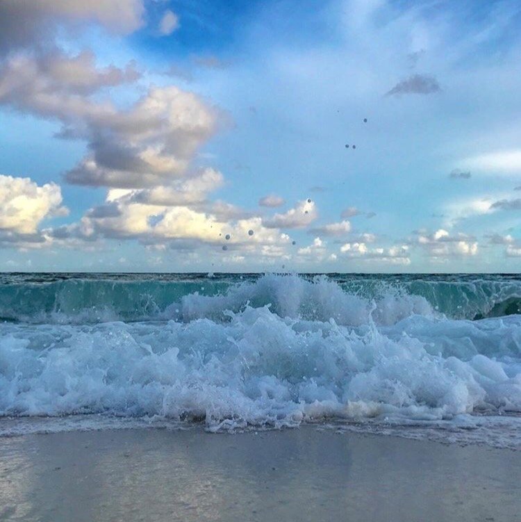 Пусть в жизни всегда будет момент для счастья, повод для улыбки и время для мечты! - 8