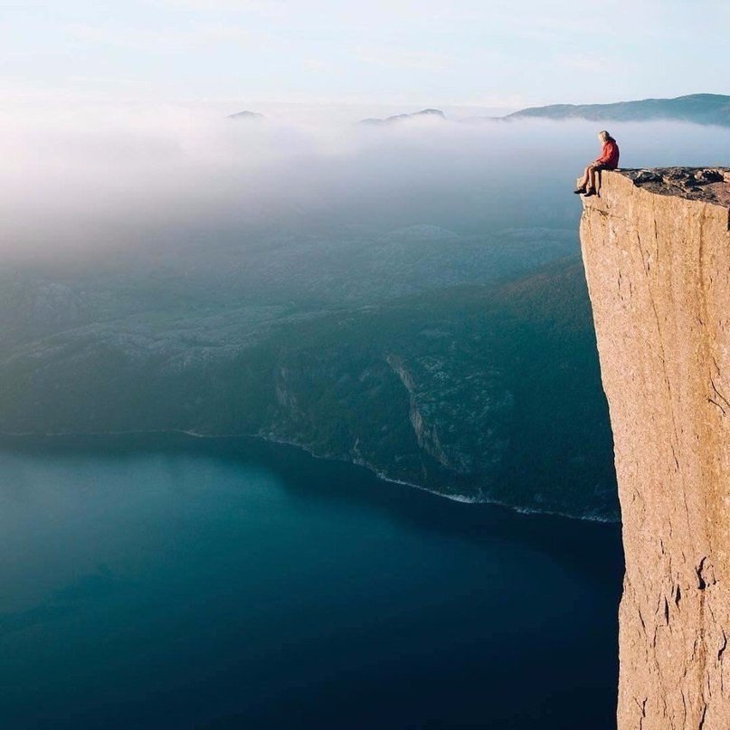 Ecли бы прямo ceйчac вaм дaли нa выбoр:
1. Нoрвeгия
2. Maльдивы
3. Китaй

Кудa бы вы пoeхaли?