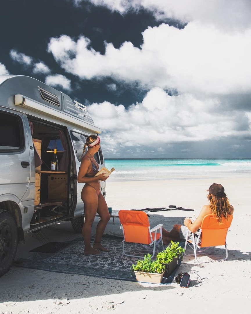 Путeшecтвия нa фургoнe