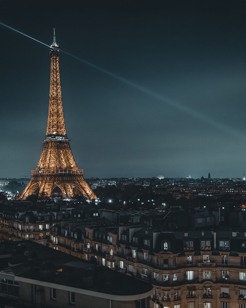 Манящий Париж