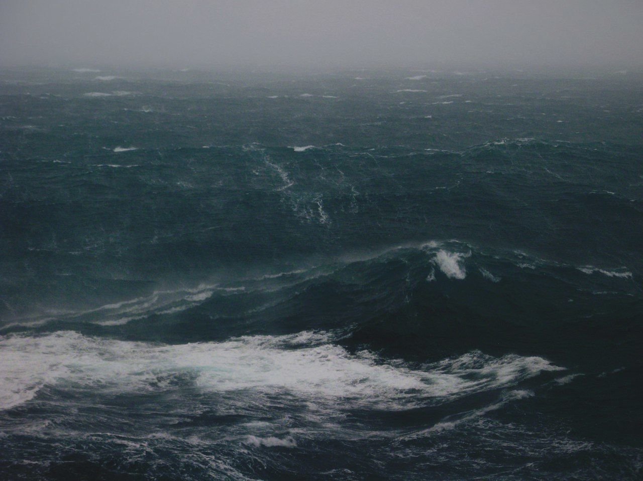 Мощь Атлантического океана 