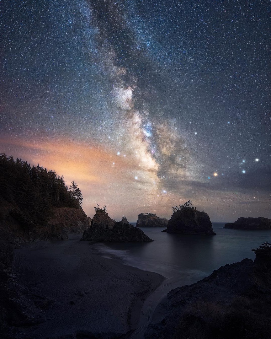 Ночь превращается в сказку