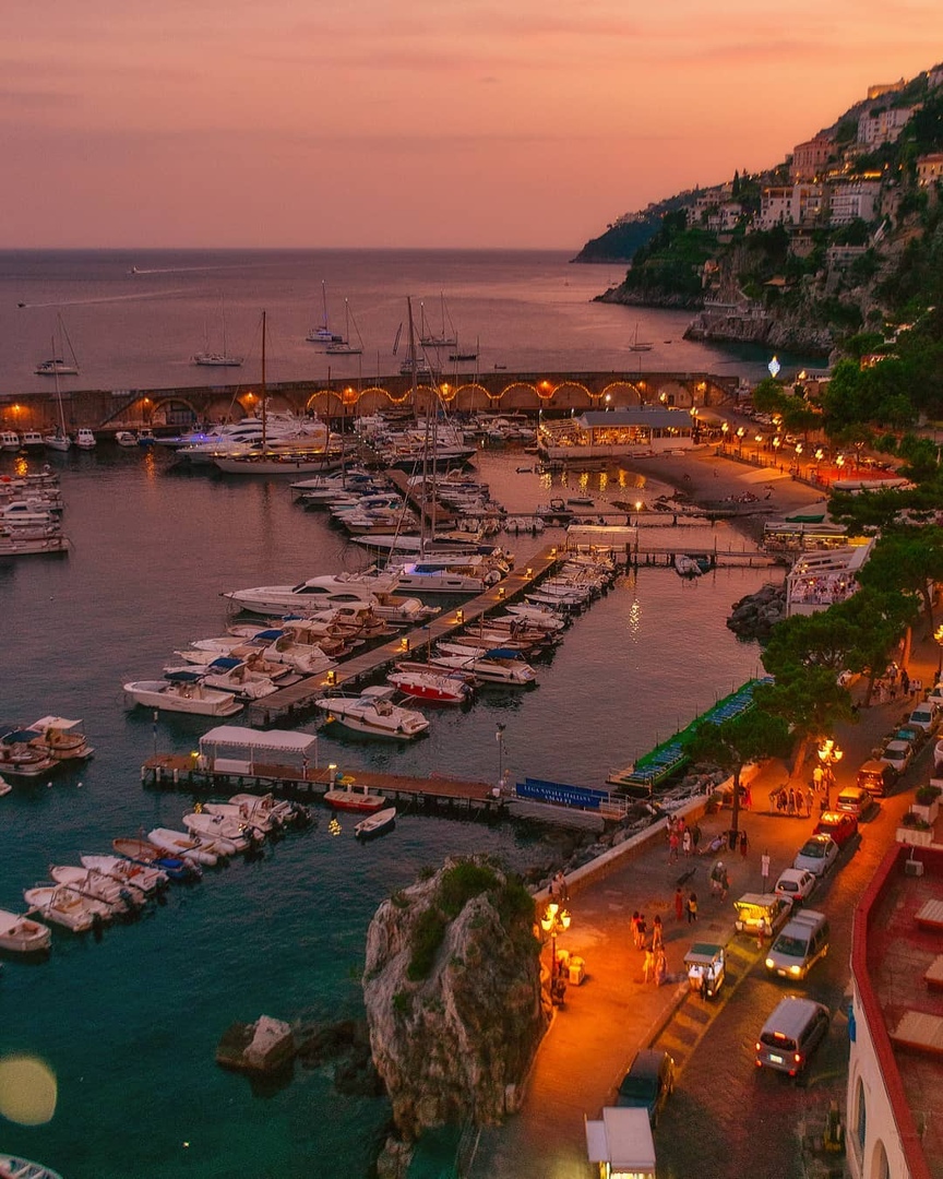 Италии много не бывает