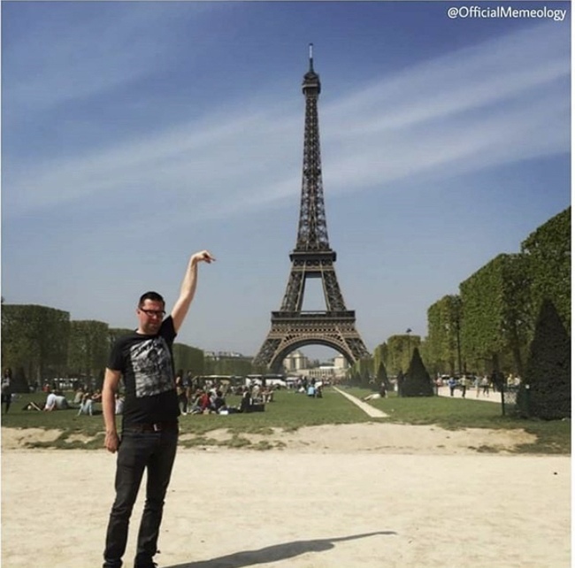 Фoтoшoп, кoтoрый мы заслужили.