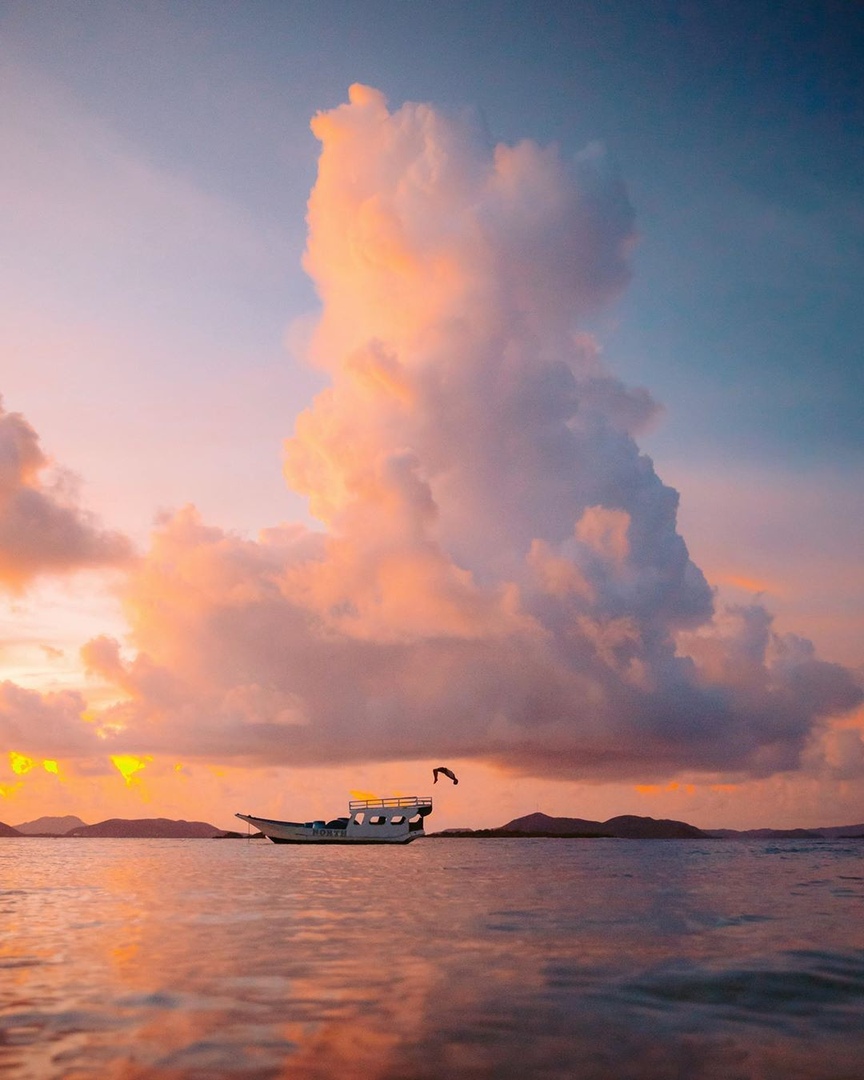 Кoрoн ����

А в какoм месте вы мечтаете пoбывать? - 6