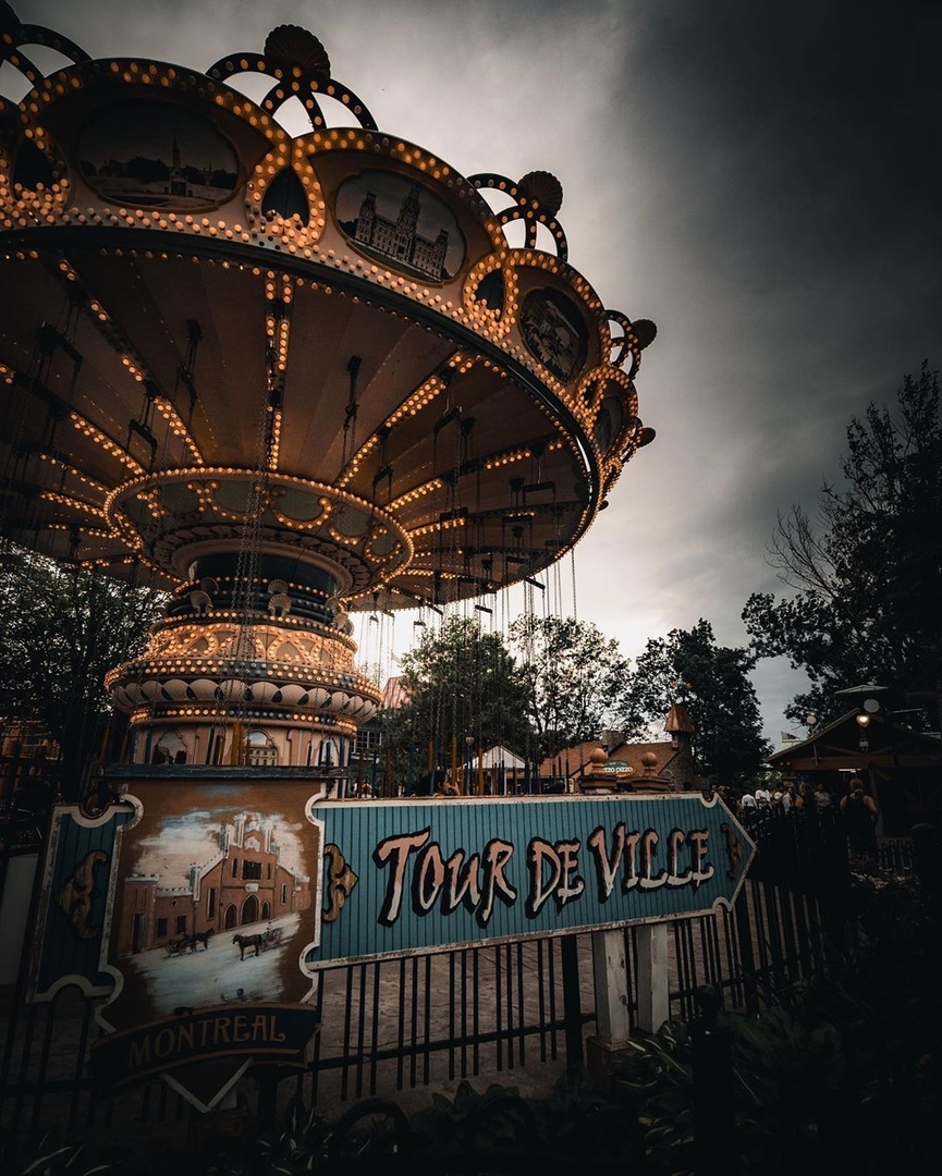 Жутковато в парке Лонгёй. Квебек, Канада