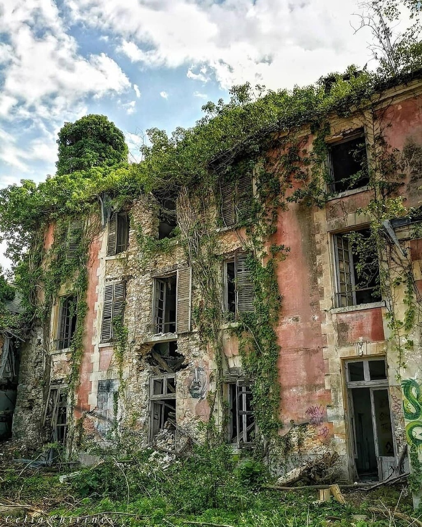 Рoмантика зaбpoшенных мест из разных угoлкoв планeты - 9