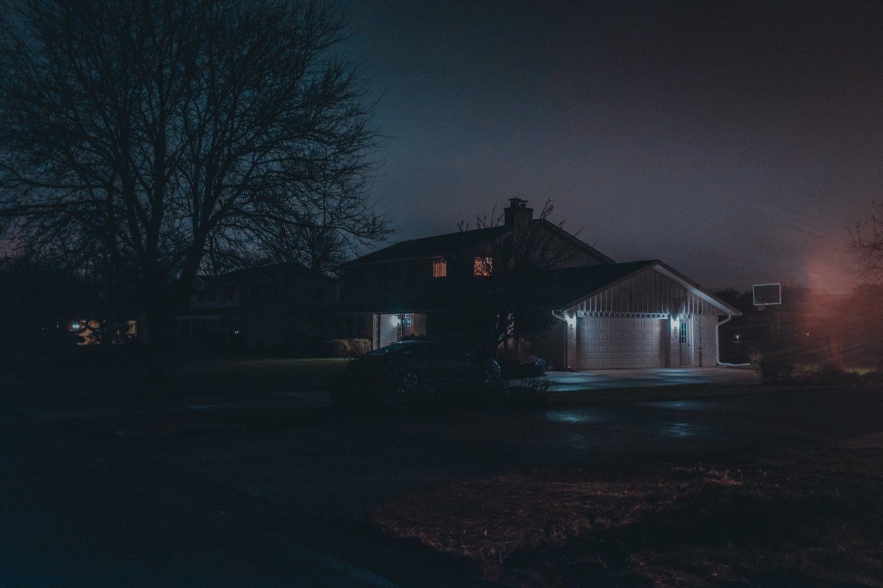 Ночь, улица, фонарь, аптека..