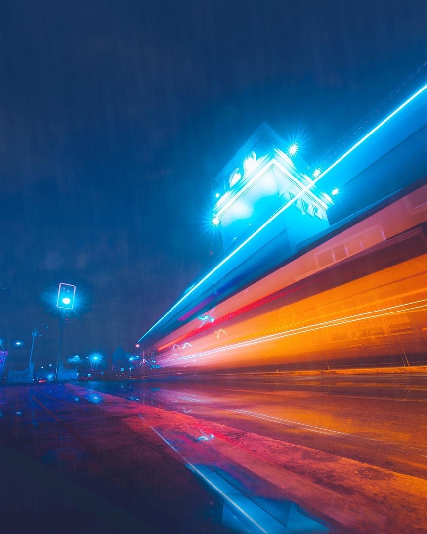 Город в неоновой ночи - 5