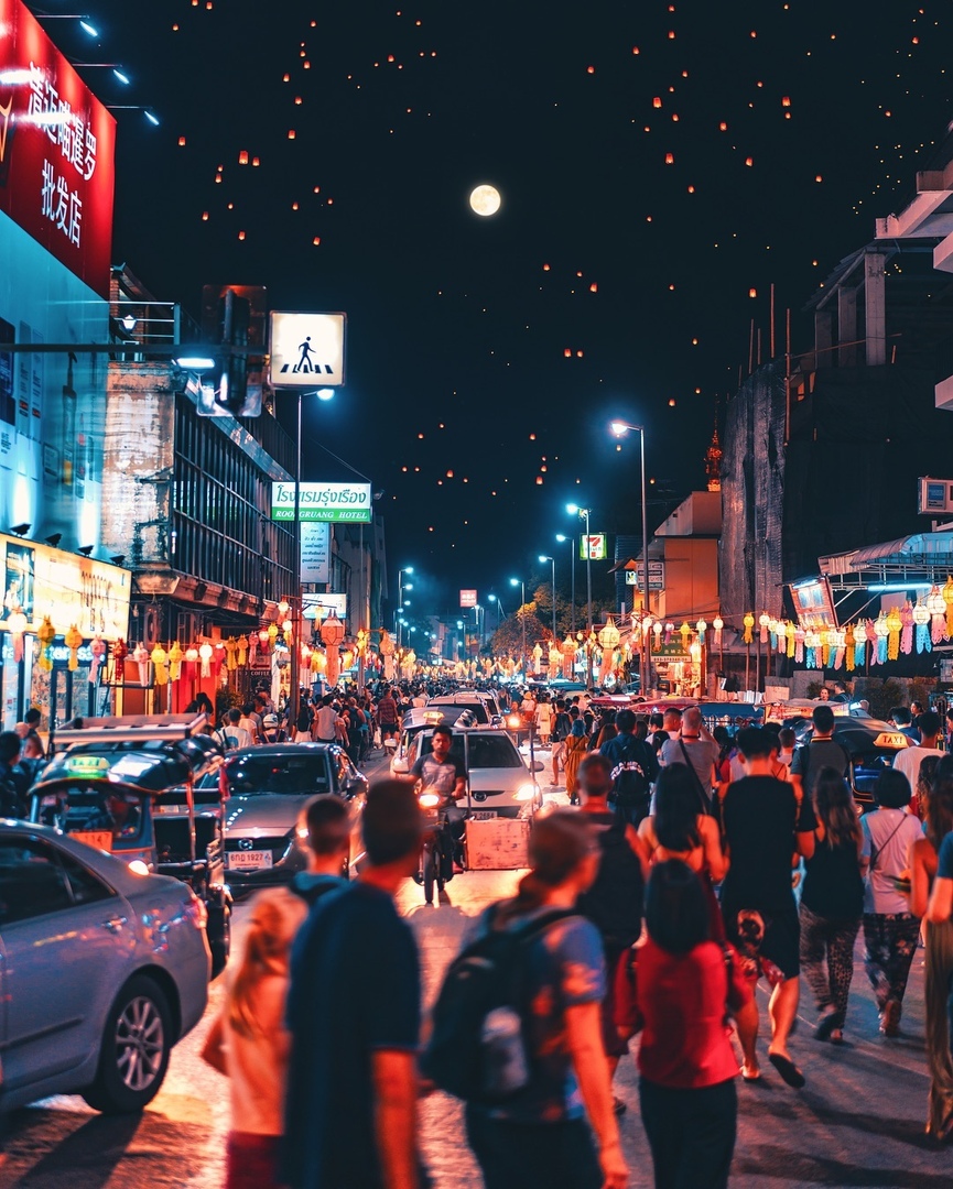 Фестиваль фонариков в Таиланде