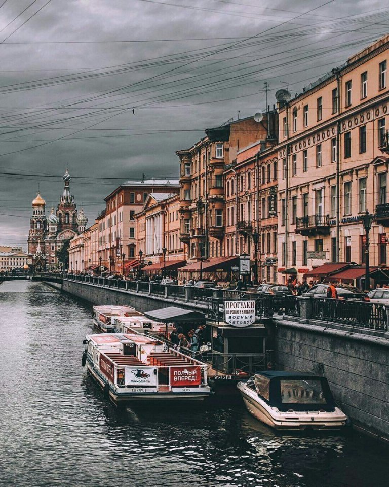 Романтическая грусть Санкт-Петербурга