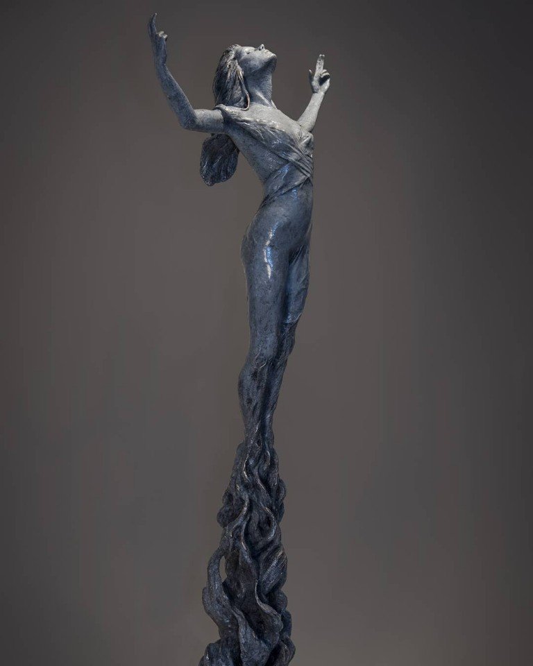 Невероятно грациозные скульптуры, воспевающие утонченную женскую натуру - 7