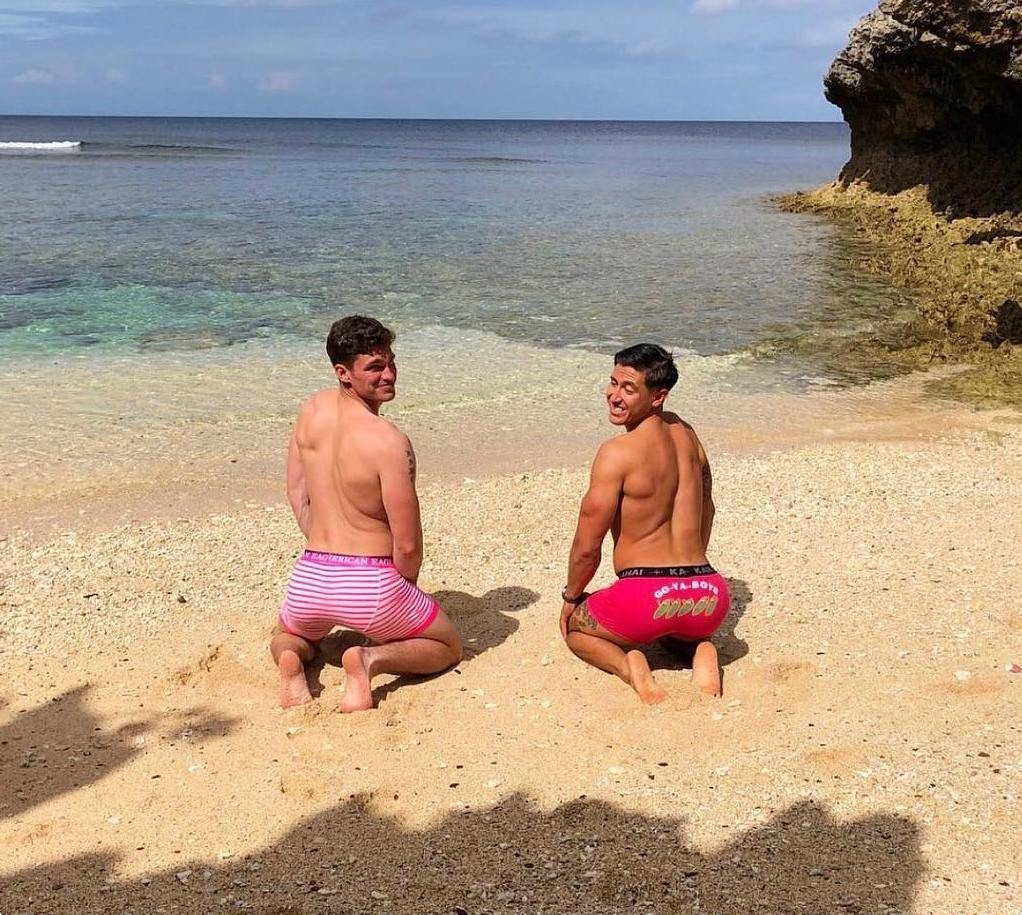 У каждого из нас есть подобная летняя фотосессия. А у кого нет - у вас еще есть возможность её сделать) - 6