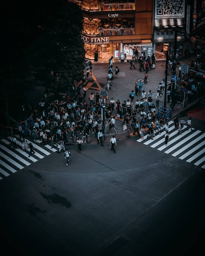 Вечер Токио, Япония