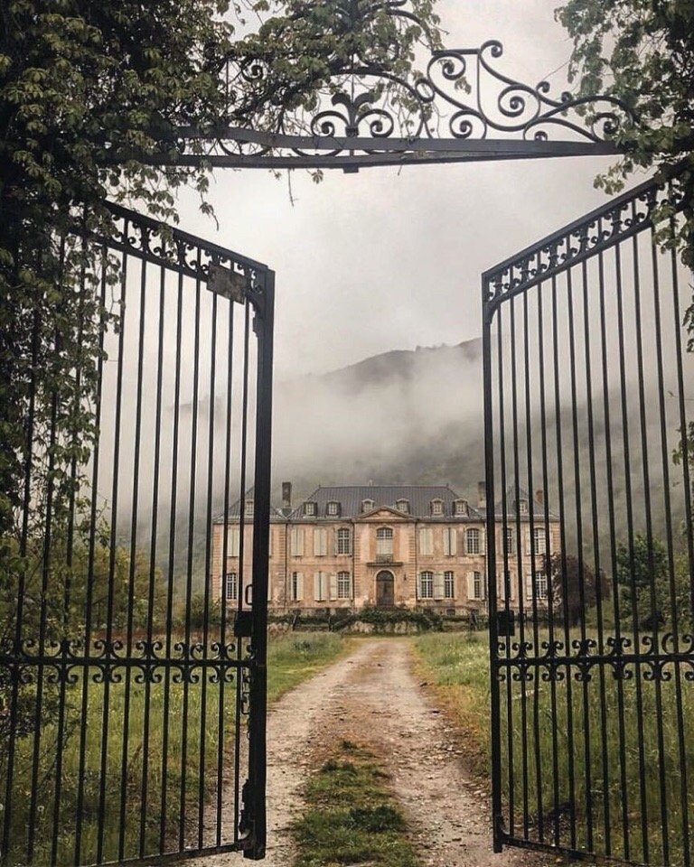 Замок Шато-Вердён-э-де-Гюдан во Франции - 9