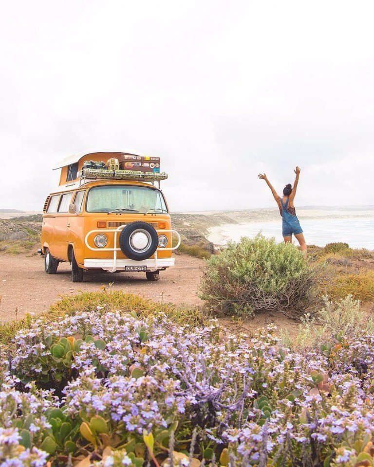 Друзья бросили все и отправились колесить по Австралии на фургончике - 5