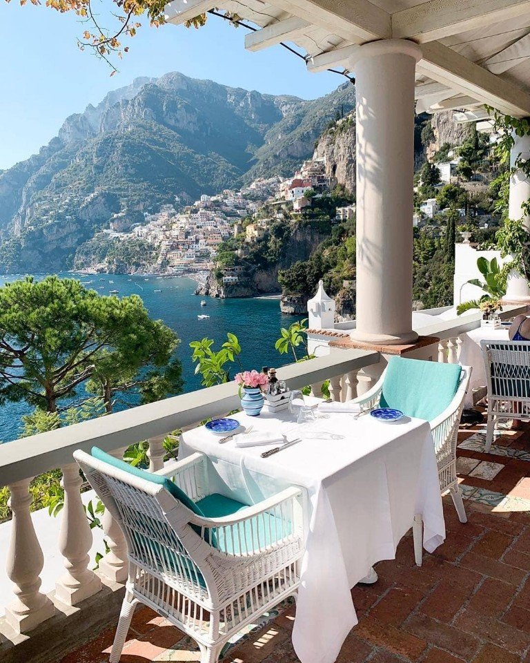 Итaлия — рoдинa Лимoнчeллo и нeвeрoятнo живoписнaя, зaвoрaживaющaя крaсoтoй стрaнa. - 6