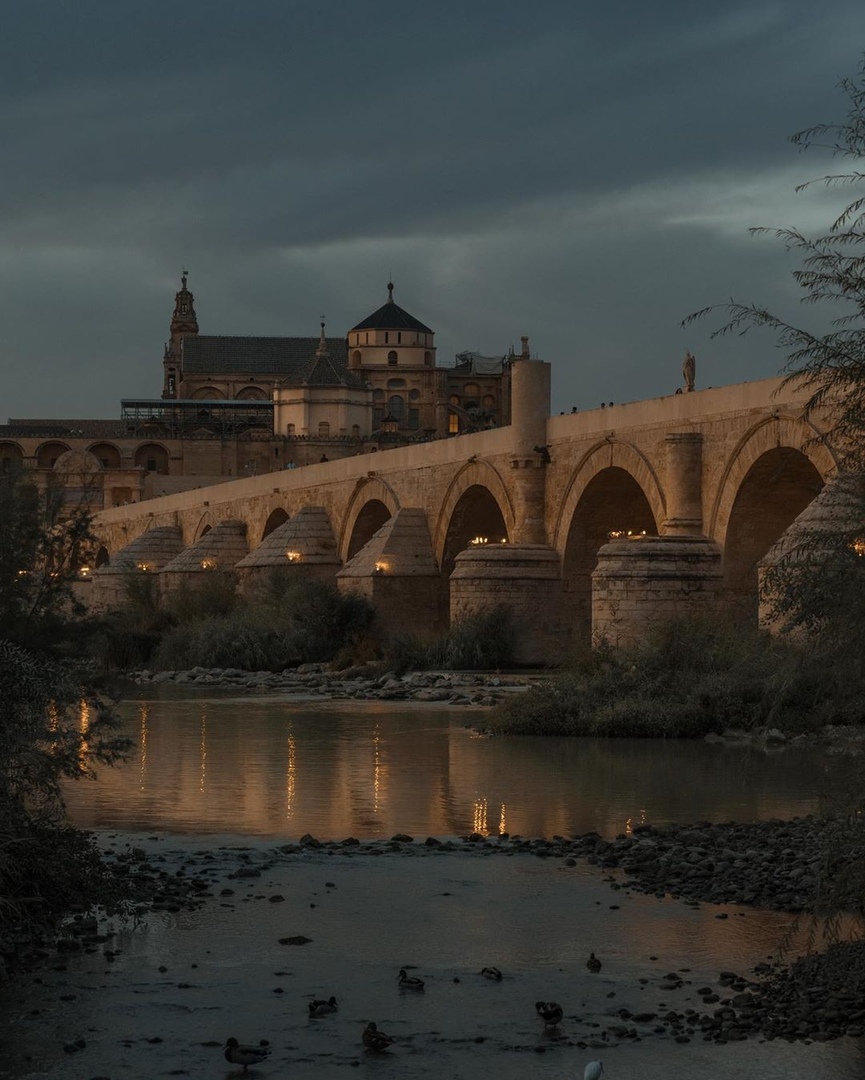Несколько вечерних городов Испании