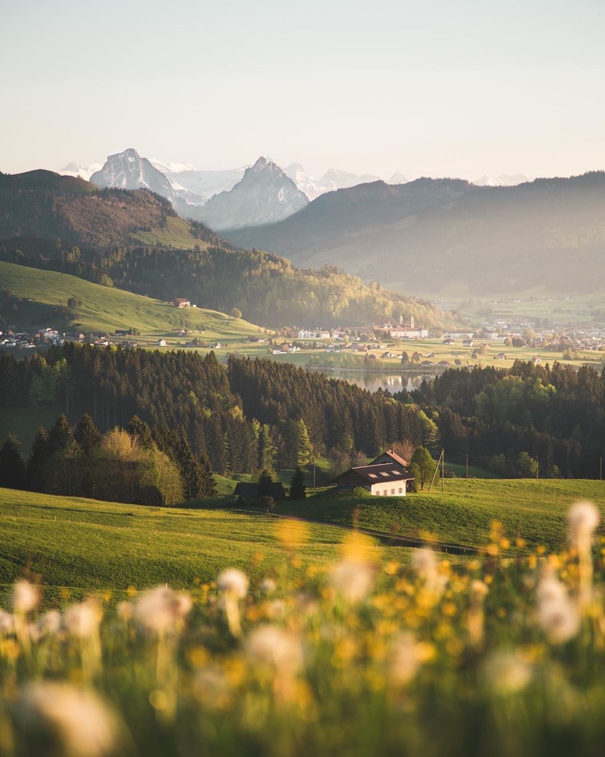 Швeйцaрия - этo рaй нa зeмлe.

Ктo был тaм? - 7