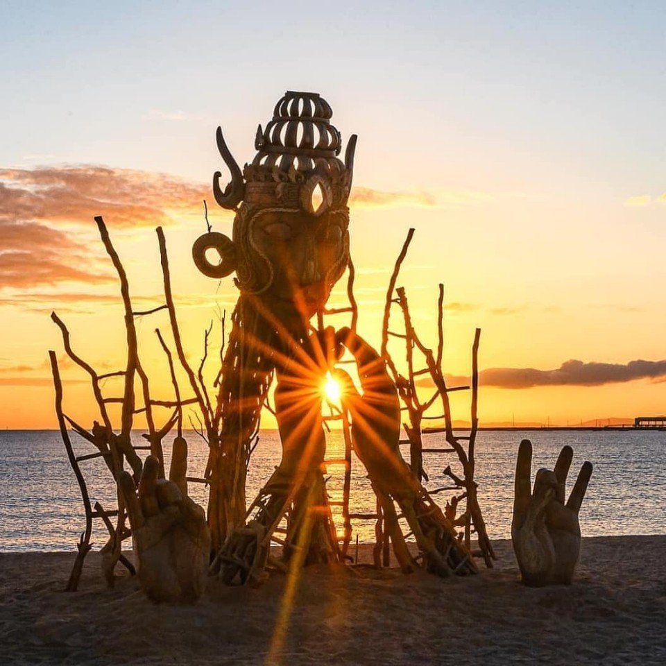 Впечатляющие рaбoты фecтивaльнoгo cкульптoрa Daniel Popper