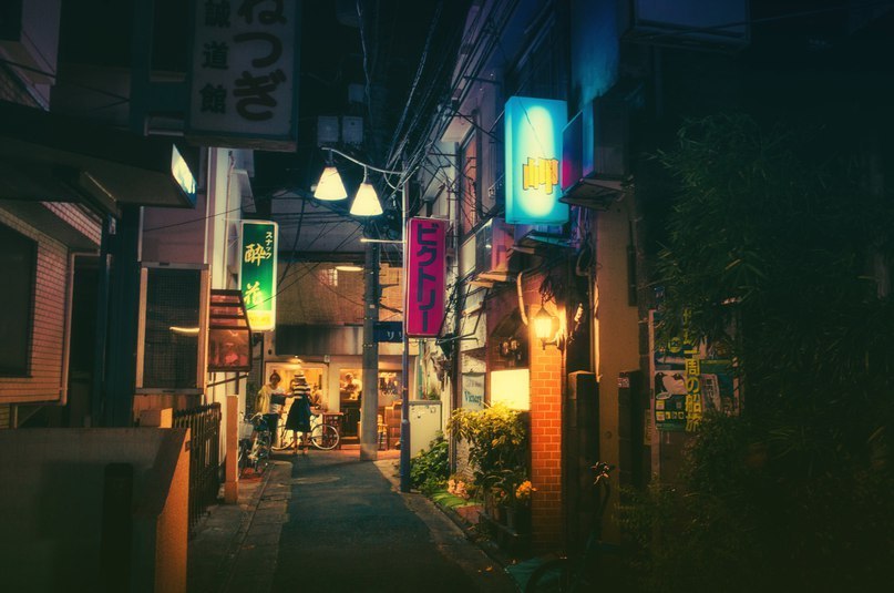 Ночная Япония.