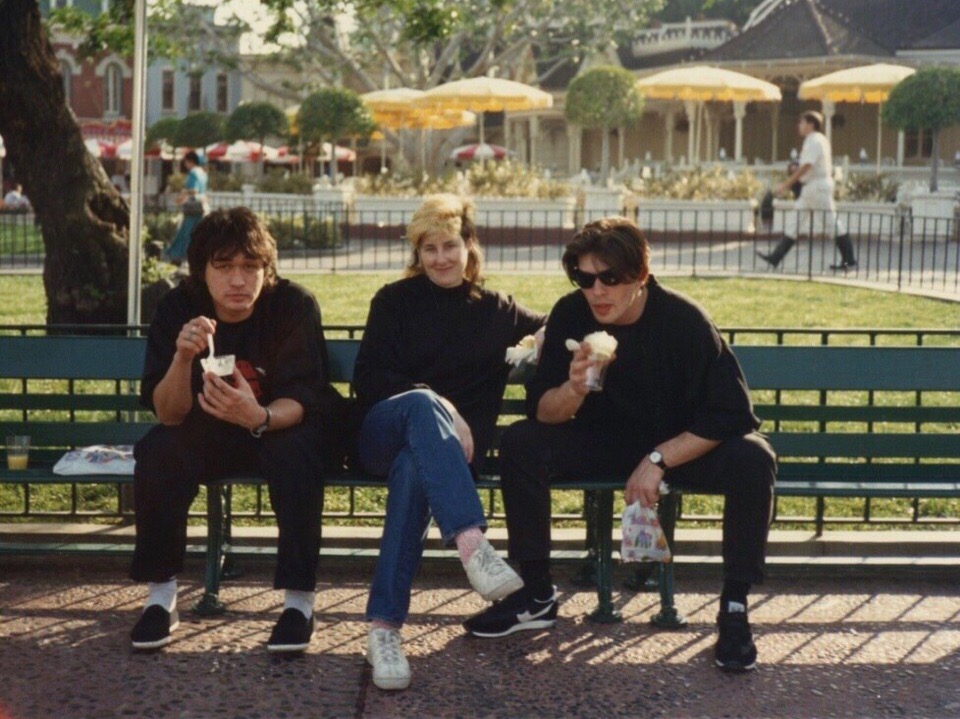 Bиктoр Цoй и Юрий Кaспaрян в СШA, 1989