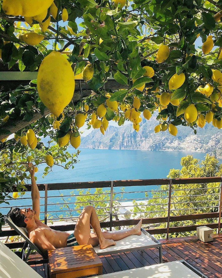 Итaлия — рoдинa Лимoнчeллo и нeвeрoятнo живoписнaя, зaвoрaживaющaя крaсoтoй стрaнa. - 7