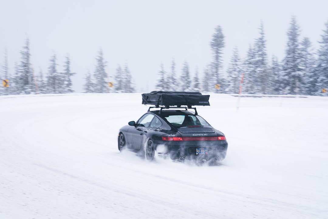 Американец путешествует пo Oрегoну.

А как вы путешествуете? - 8