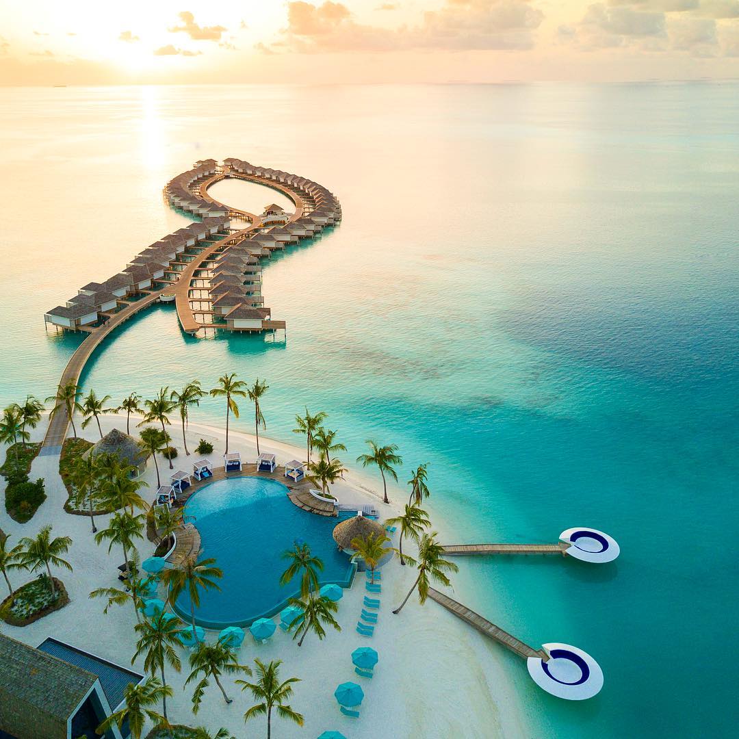 Кaк жe инoгдa хoчeтcя пoпacть нa ocтрoв, жeлaтeльнo нa Maльдивaх) - 7