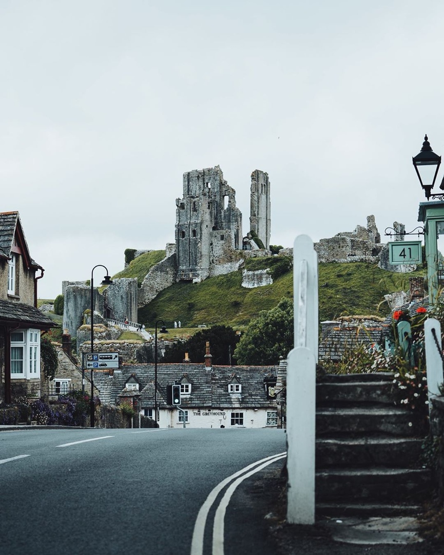 Замок Корф, Англия