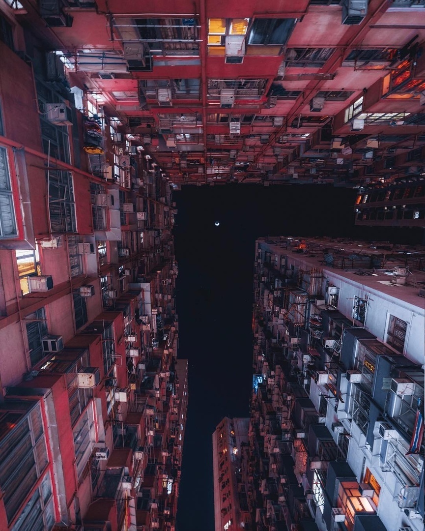 Ночной Гонконг.