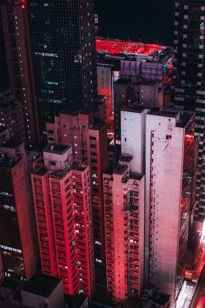 Ночное неоновое безумие